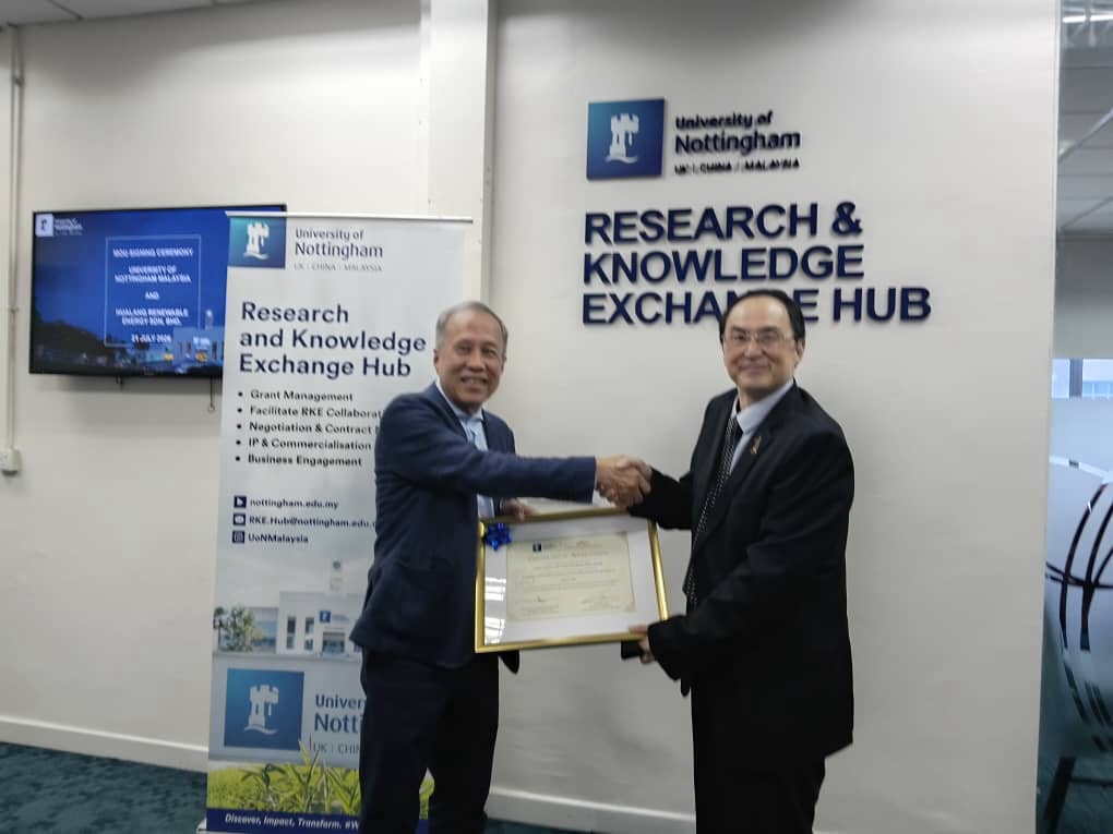 MOU Signing between University of Nottingham Malaysia (UNM) and Hualang Renewable Energy Sdn Bhd