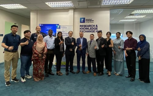 MOU Signing between University of Nottingham Malaysia (UNM) and Hualang Renewable Energy Sdn Bhd